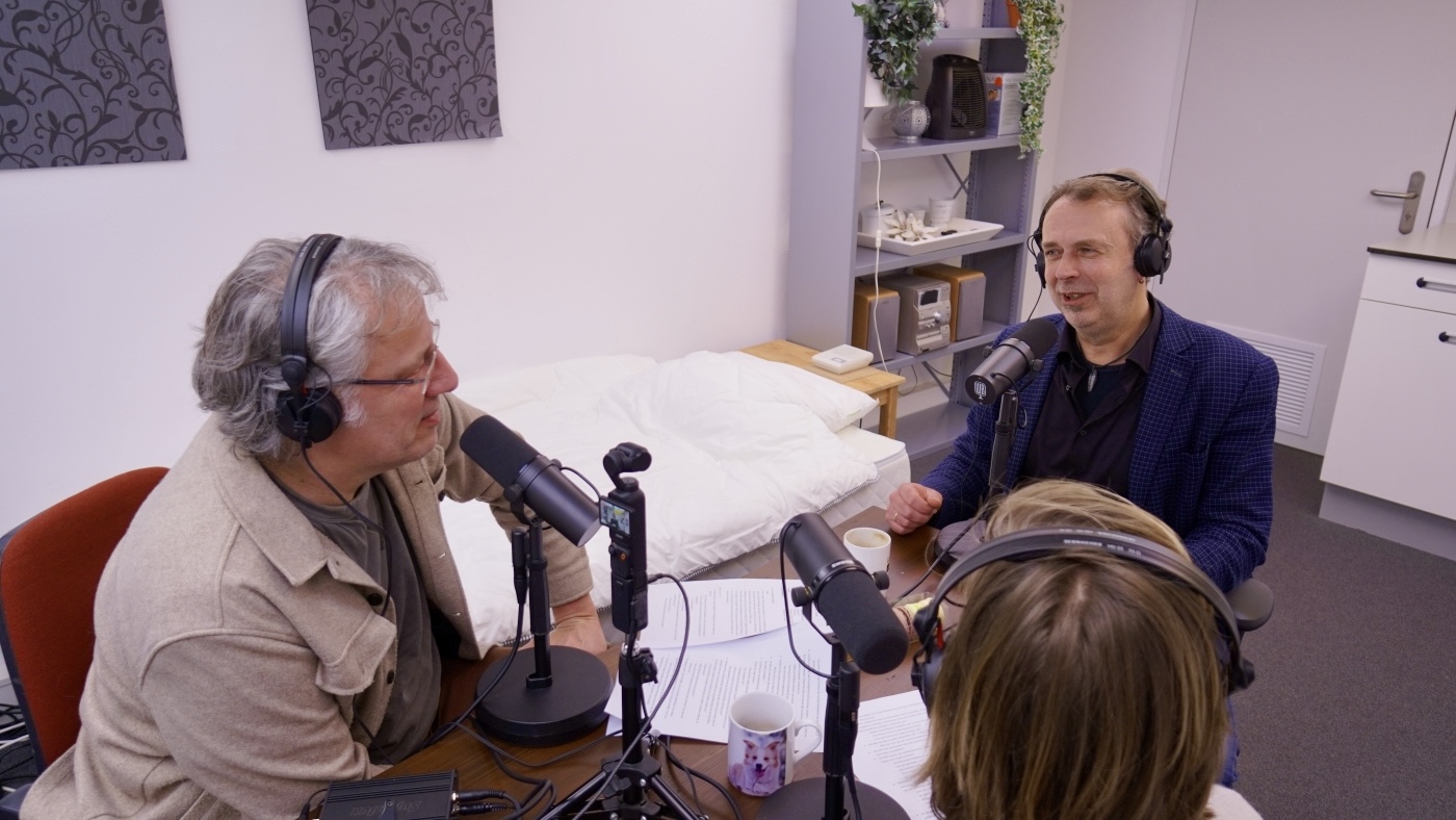 Aflevering 53 - Roelof Hut geïnterviewd door Hanna van Loo en Wim Brons