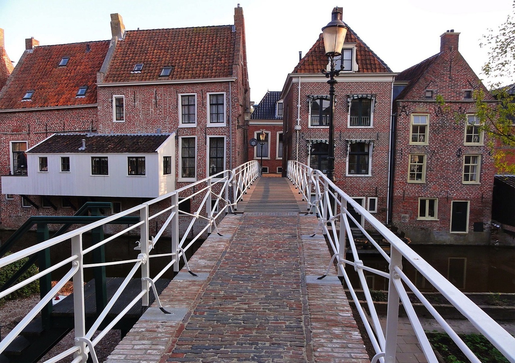 foto van een brug in Appingedam