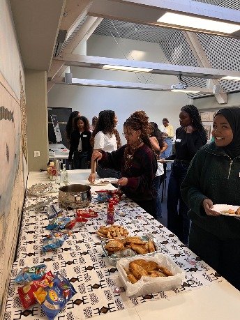 Buffet at Playing with Friends