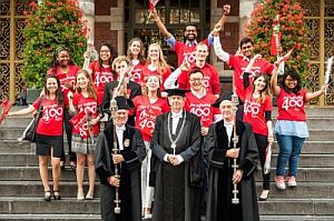 International alumni ambassadors during the Summer Ceremony 2014