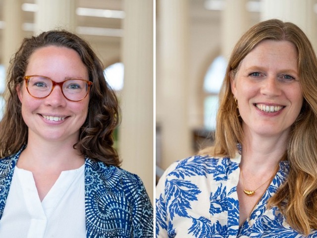 Study advisors Hieke Hoekstra (l) and Maaike Moltzer (r) at Campus Fryslân