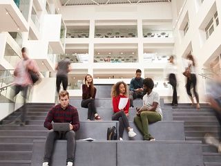 Weg met de modieuze gedachte dat millennials ander leiderschap nodig hebben