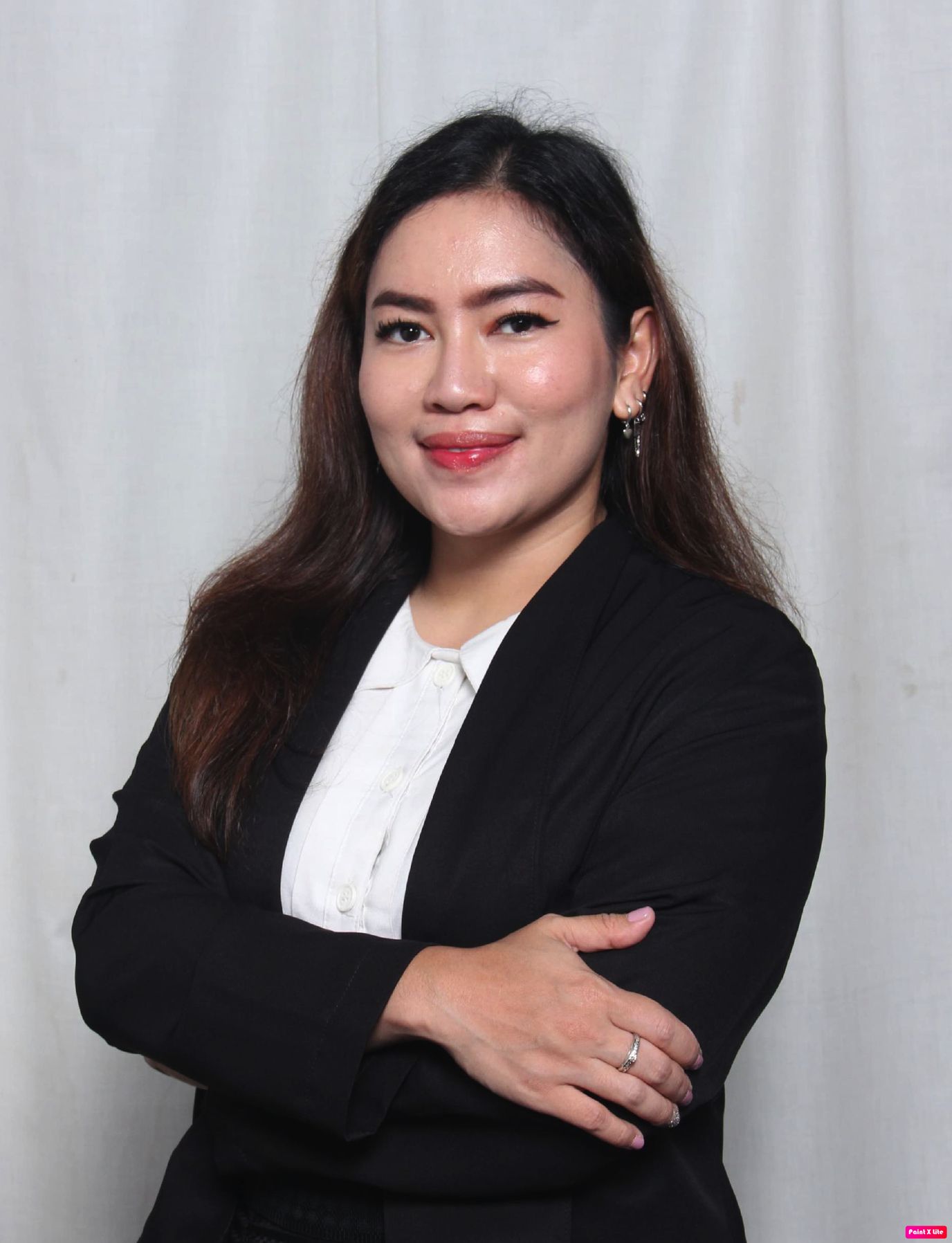 Portret of Dewirini Anggraeni