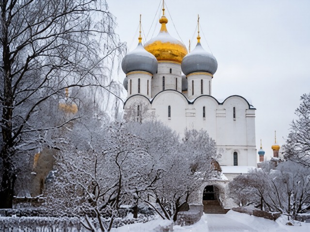 The Cathedral of Our Lady of Smolensk in Moscow - Picryl