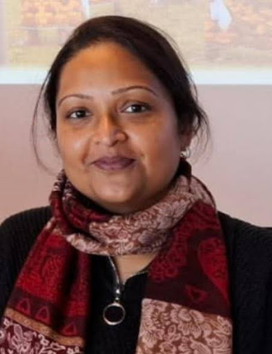 Portret Dr. Fathima Azmiya Badurdeen