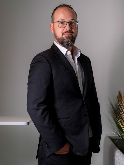 Profielfoto van M.A. (Malcolm) Campbell-Verduyn, PhD