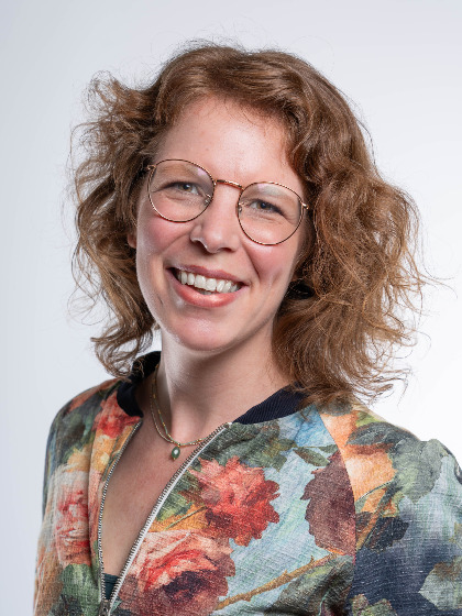 M.L. (Eveline) Hage, PhD